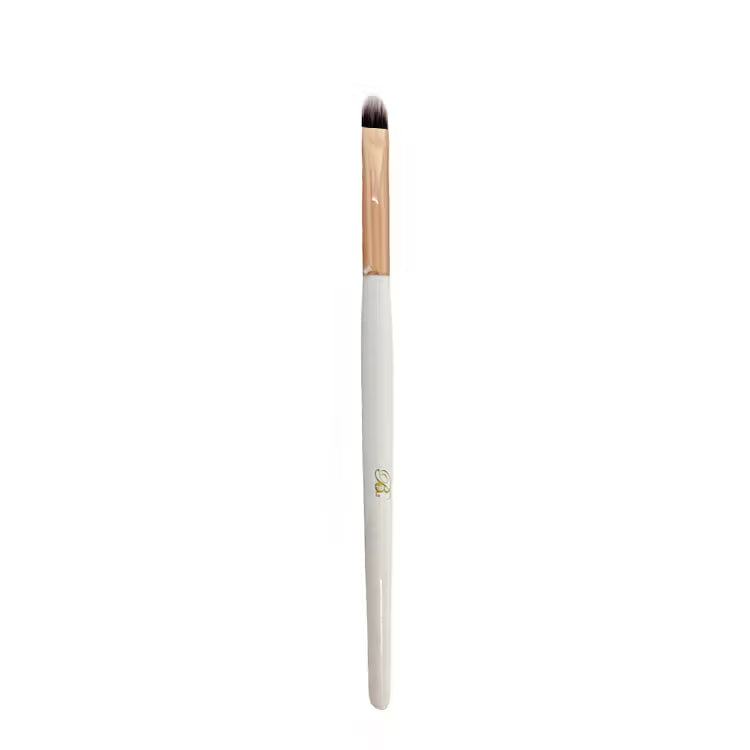 Created By Belle - Lip Brush